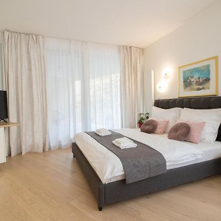 Stay Inn Apartments Krakovska Prague Exterior photo