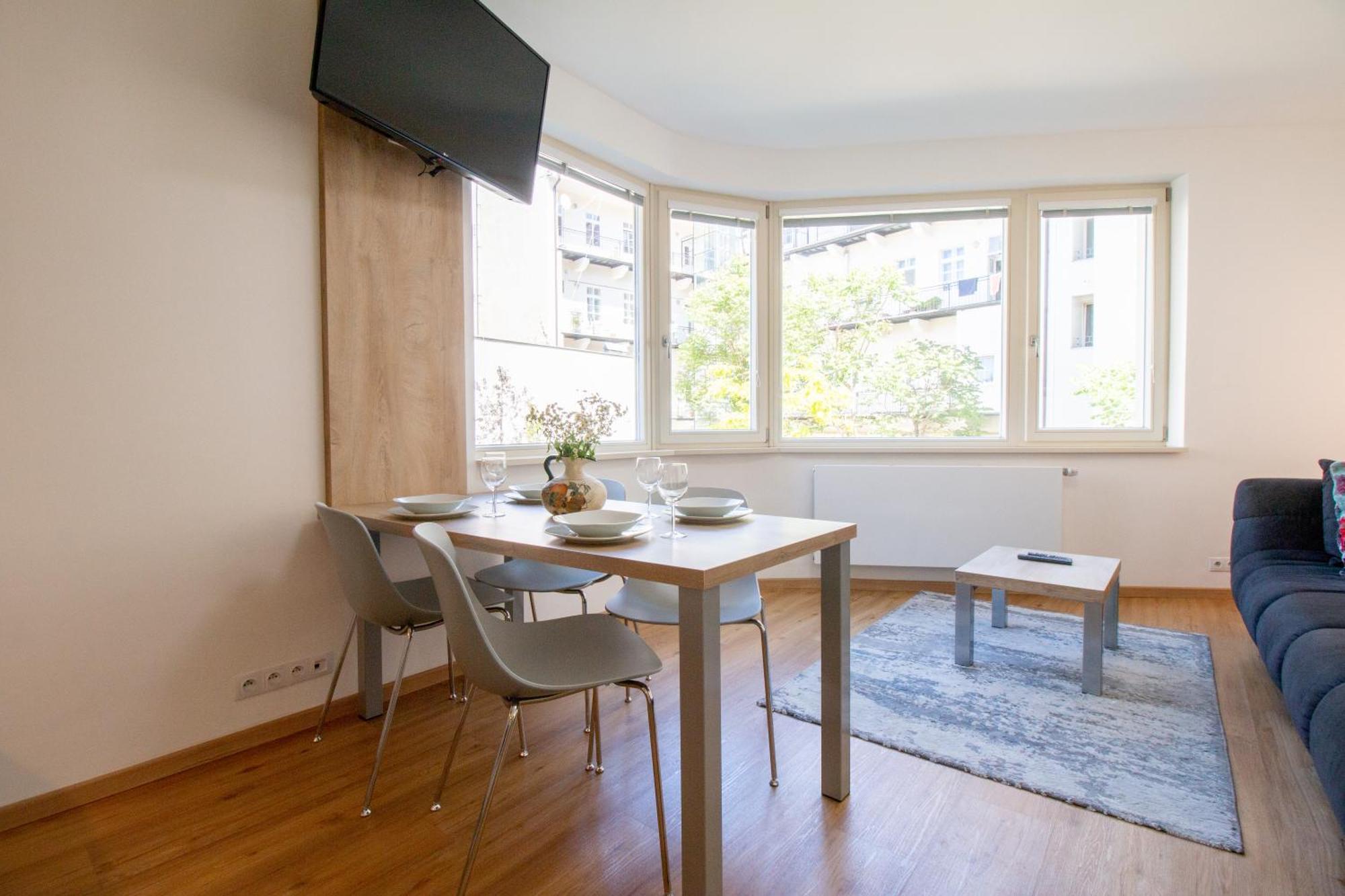 Stay Inn Apartments Krakovska Prague Exterior photo
