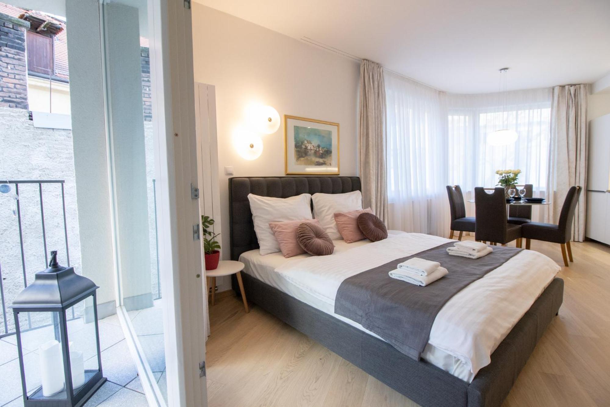 Stay Inn Apartments Krakovska Prague Room photo